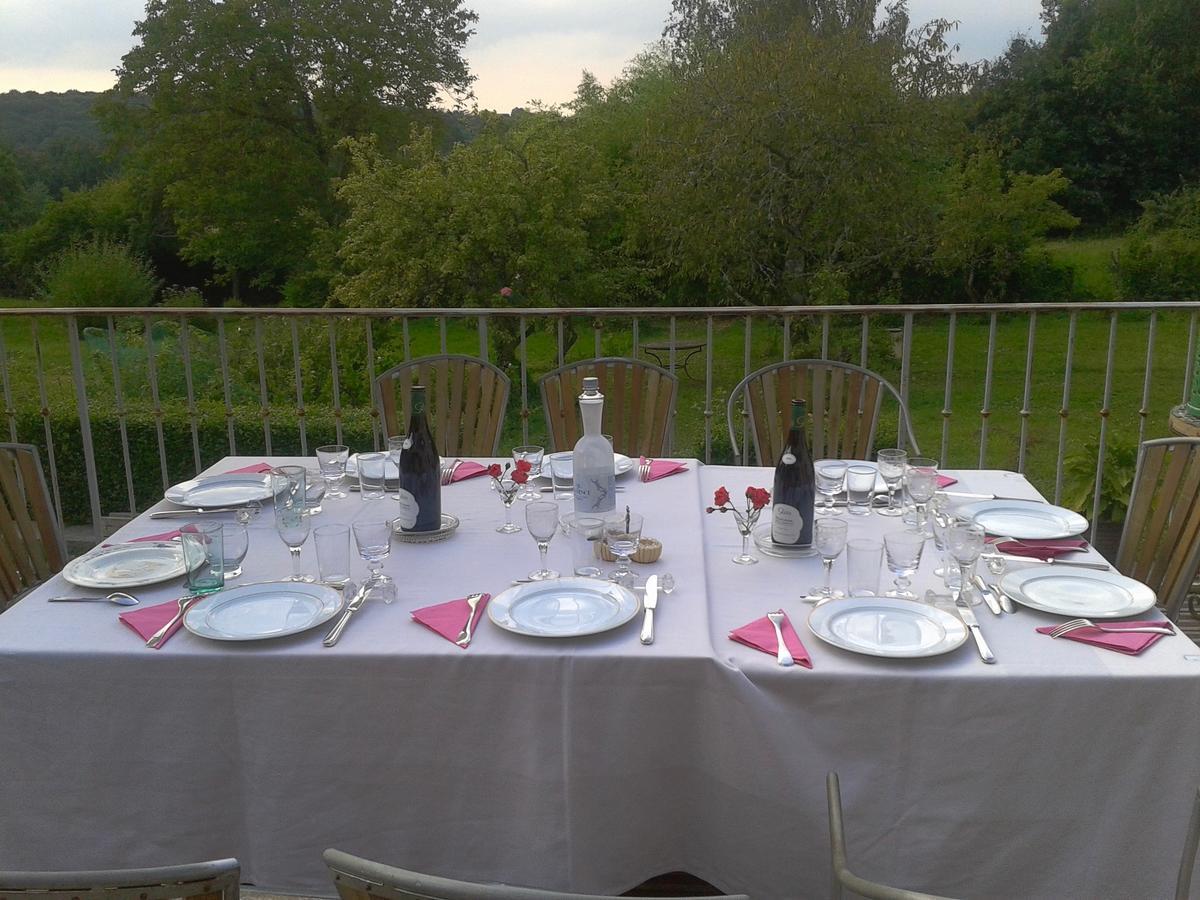 Val De La Nef Bed and Breakfast Joux-la-Ville Buitenkant foto