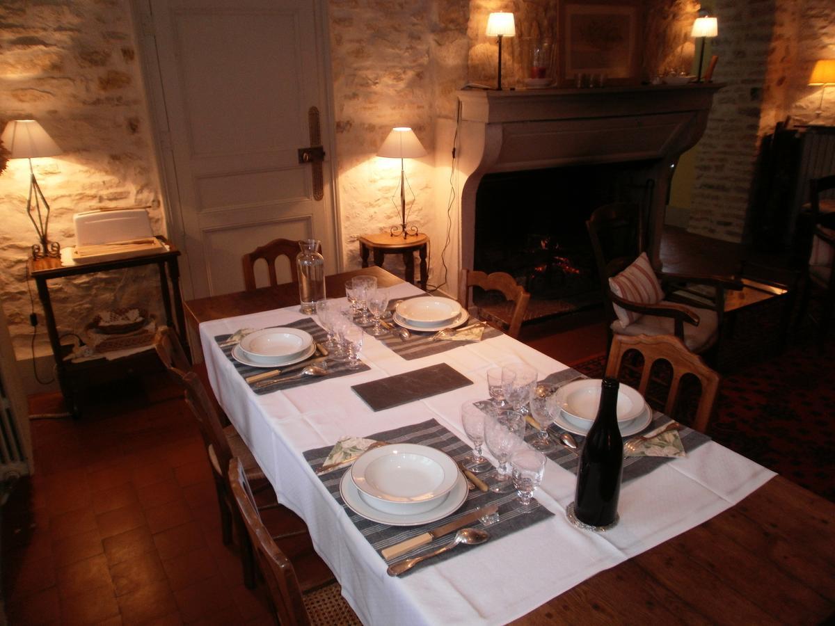 Val De La Nef Bed and Breakfast Joux-la-Ville Buitenkant foto